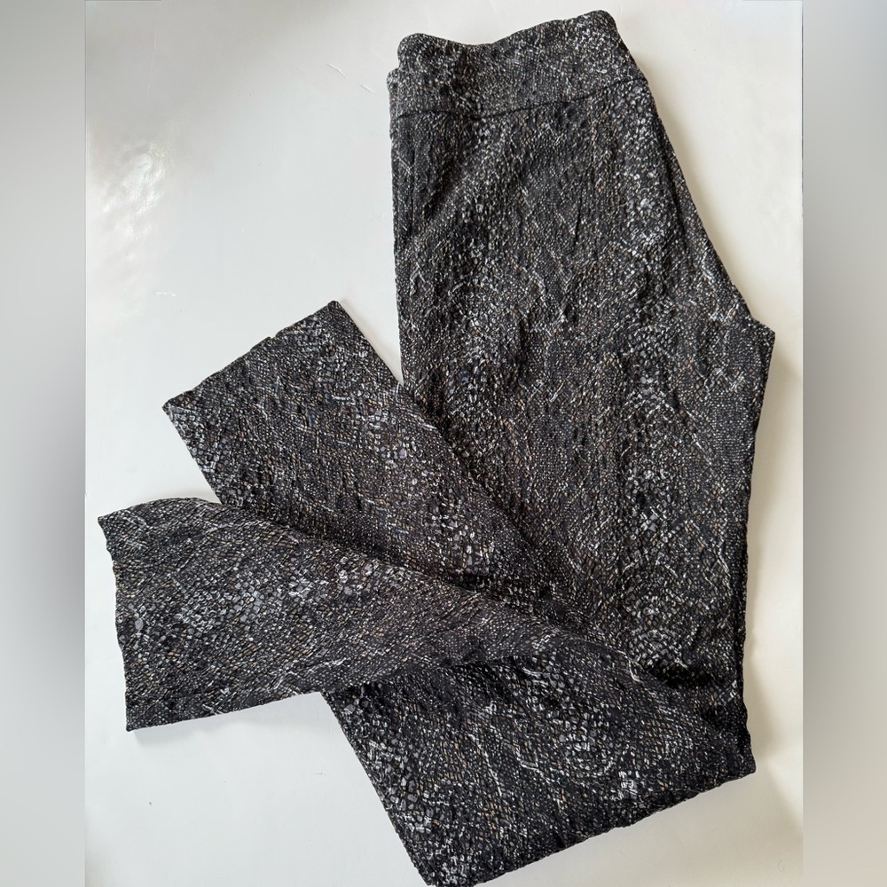 ELLIOTT LAUREN Snakeskin Print Pull On Skinny Legging Size 4 Pant 29 inch waist